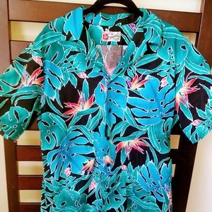 Hilo Hattie Hawaiian Shirt Size Large